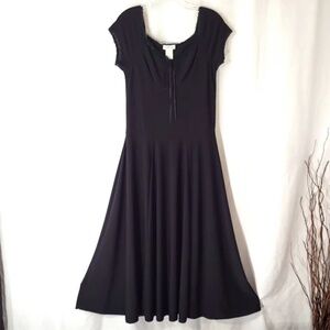 Monroe & Main Lace Detail Full Skirt Dress